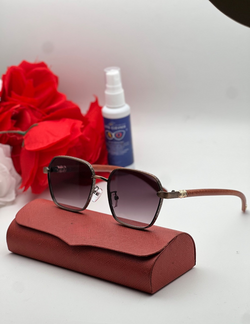 Lunette 10